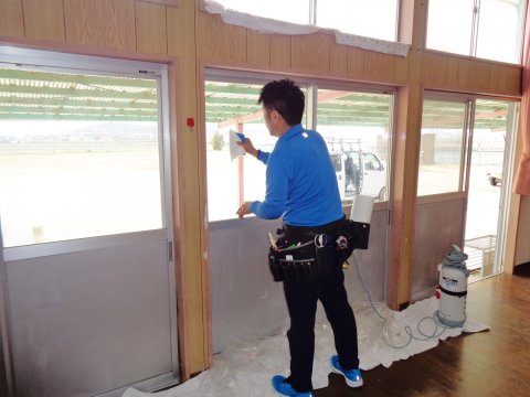 三重県鈴鹿市　飛散防止窓ガラスフィルム施工事例